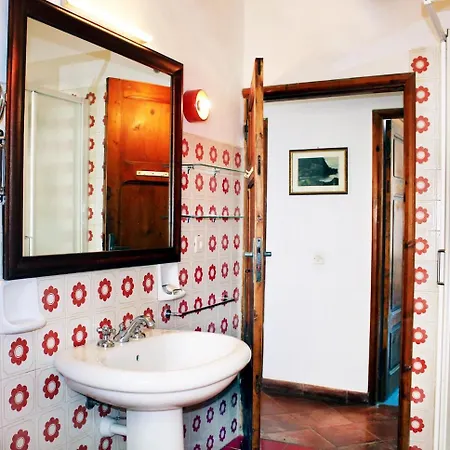 Semesterbostad In Elba Island, Seaview 2 Kayaks Provided